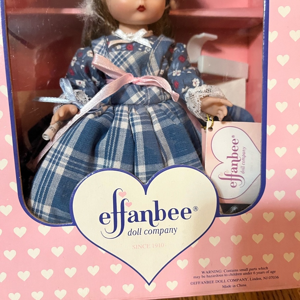 Little Women doll - “Beth” Effanber brand new in box. - Picture 2 of 8